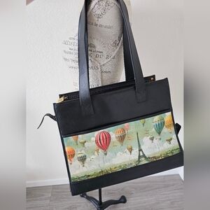Icon Los Angeles Leather Pet Carrier Paris Eiffel Tower Hot Air Balloon Art